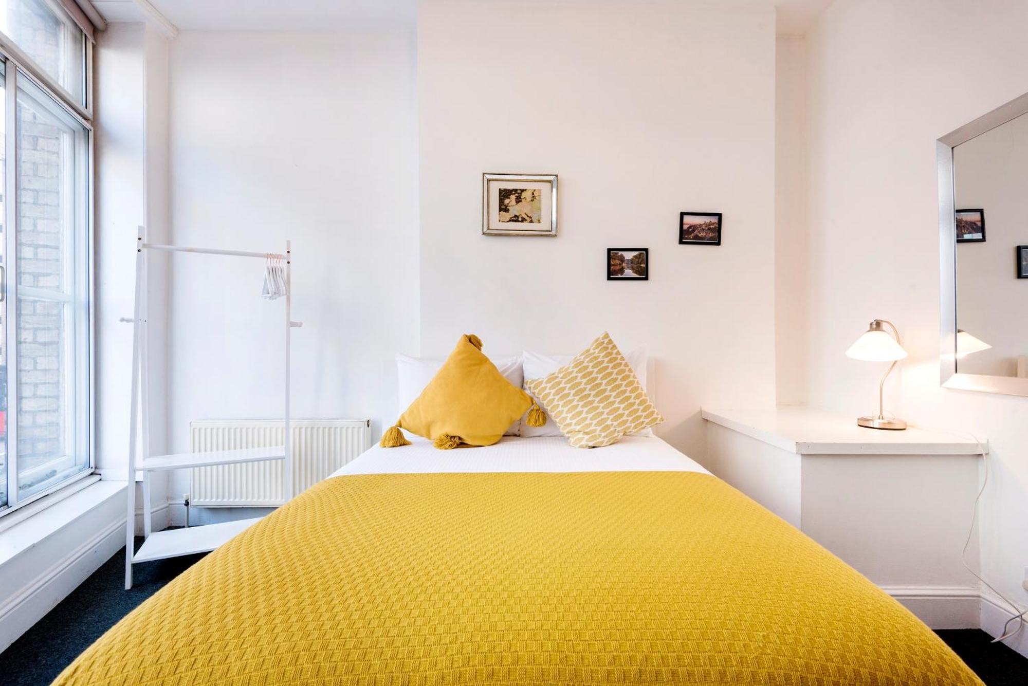 Apartments Are Located In The Heart Of Shoreditch London Eksteriør billede